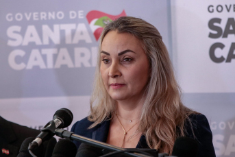 Notícia - Boa recepção deixa Daniela Reinehr confiante em sua pré-candidatura