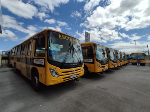 Notícia - Cidades do Sul são contempladas com ônibus escolares