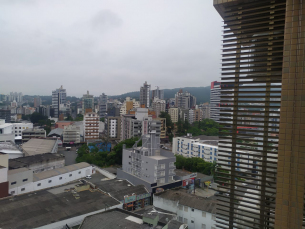 Notícia - Sexta-feira sem presença de sol e possibilidade de chuva o dia todo 