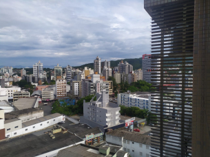 Notícia - Quinta-feira com sol e possibilidade de chuva fraca durante o dia 