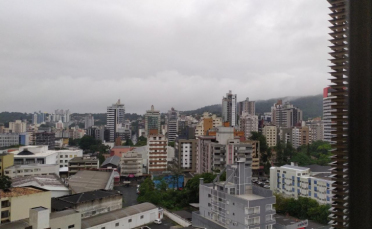 Notícia - Márcio Sônego: chuva pode aparecer a qualquer momento desta quinta-feira (ÁUDIO)