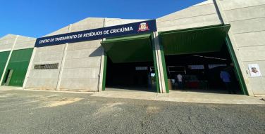 Notícia - Salvaro inaugura Centro de Processamento de Resíduos Sólidos