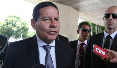 Notícia - Mourão assume Presidência durante recuperação de Bolsonaro