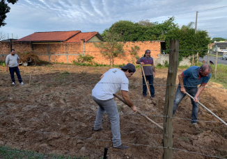 Notícia - Araranguá ganha primeira horta comunitária