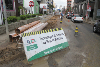 Notícia - Rua Hercílio Luz fechada em horários de pico