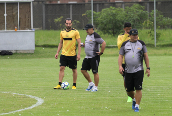 Notícia - Léo Gamalho sozinho não faz gol