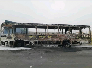 Notícia - Pedestres flagram momento em que ônibus pegou fogo em Arroio do Silva (VÍDEO)