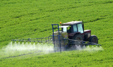 Notícia - ICMS dos defensivos agrícolas também aumentou