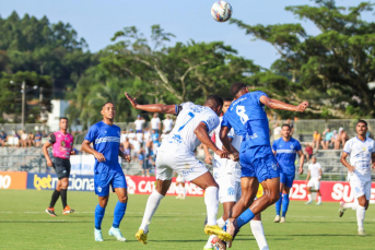 Notícia - [Vídeo] Caravaggio é rebaixado após empate e polêmica em casa contra o Barra