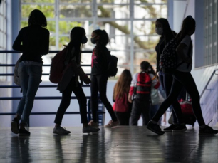 Notícia - Segundo período de matrículas para as escolas estaduais começa nesta quarta-feira, 26