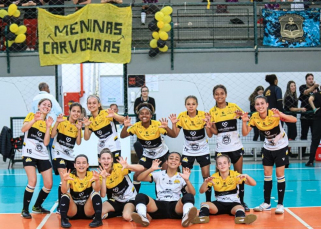 Notícia - Jesc: Colégio Unesc conquista título do futsal feminino