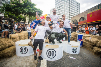 Notícia - Equipe de Araranguá vence competição da Red Bull