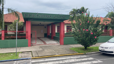 Notícia - Por dívida trabalhista, conta de escola é bloqueada em Araranguá