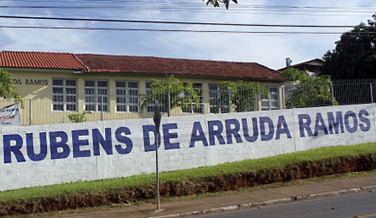 Notícia - Comunidade da Escola Rubens de Arruda Ramos não quer o colégio militar