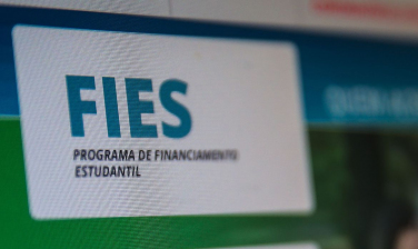 Notícia - FNDE prorroga prazo para renovação de contratos do Fies