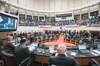 Notícia - Deputados do Sul opinam sobre o Universidade Gratuita (ÁUDIO)