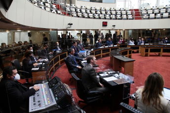 Notícia - Moacir Pereira fala do impeachment