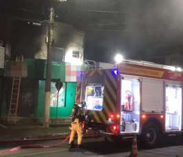 Notícia - Incêndio atinge supermercado em Sangão