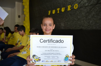 Notícia - Entrega de certificados encerra viagens da Turminha do Futuro