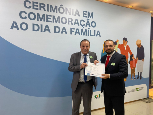 Notícia - Forquilhinha recebe Selo Município Amigo da Família em Brasília 