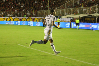 Notícia - Artilheiro do Criciúma na temporada, Fabinho volta a marcar após quase três meses