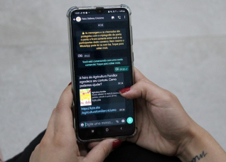 Notícia - Feira delivery de Criciúma utiliza WhatsApp como ferramenta para vendas