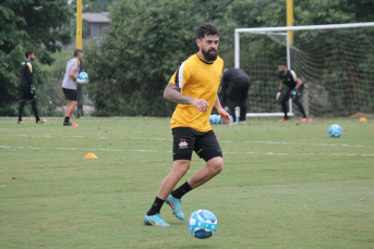 Notícia - Fernando Canesin é relacionado e Tencati ganha mais um reforço para o Criciúma