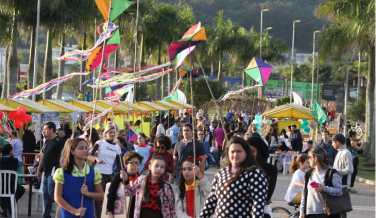 Notícia - Mais uma edição do Festival de Pipas e Pandorgas no Parque das Nações