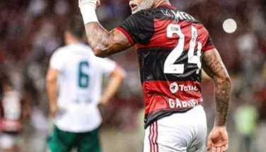 Notícia - Flamengo é denunciado por prática homofóbica por não usar a camisa 24 na Copa SP de Jr.