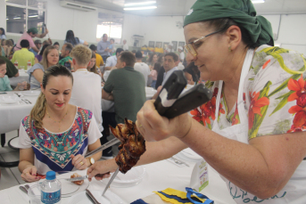 Notícia - Com casa cheia, Bairro da Juventude recebe o Almoço das Carnes Brancas