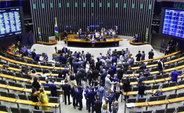 Notícia - Congresso derruba veto de Lula à desoneração da folha de pagamento