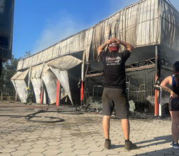 Notícia - Morro da Fumaça: auto center destruído por incêndio quer indenizar clientes