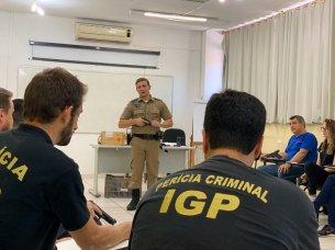 Notícia - Servidores do IGP recebem instrução para habilitação de armas de fogo 