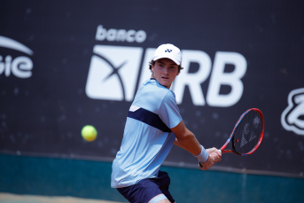 Notícia - João Fonseca é vice-campeão dos 18 anos do Banana Bowl