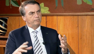 Notícia - Bolsonaro diz que quer ouvir ministros sobre planos e medidas rápidas