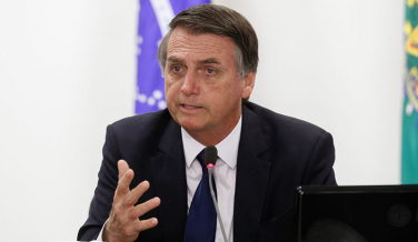 Notícia - Bolsonaro confirma revogação da adesão ao Pacto Global para Migração