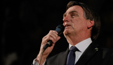 Notícia - Bolsonaro: invasão de telefone é crime e ponto final