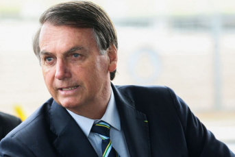 Notícia - Bolsonaro vai tirar um fim de semana de descanso em SC