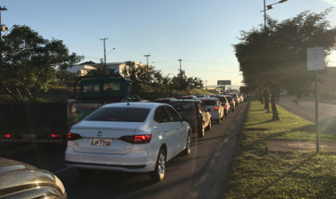 Notícia - Moradores ainda não se adaptaram aos horários de ônibus do Jardim Angélica