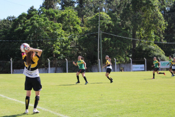 Notícia - Meninas Carvoeiras/FME enfrentam Chapecó na semifinal dos Jasc