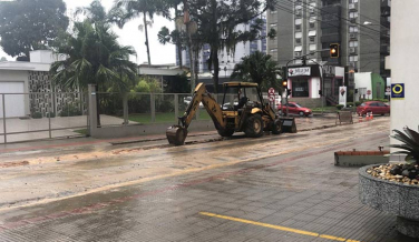 Notícia - Sem conclusão nas obras da Hercílio Luz