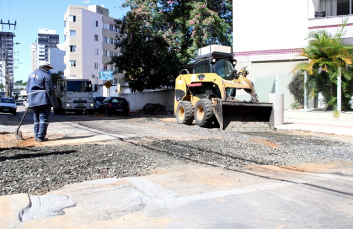 Notícia - Prefeitura inicia operação tapa-buracos em Criciúma