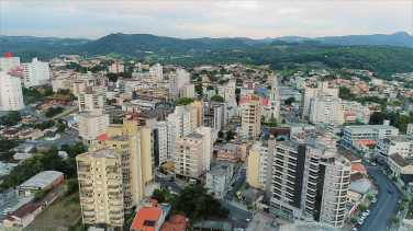 Notícia - Prefeitos da Amrec decidem ir a Florianópolis questionar os dados do Censo 2022