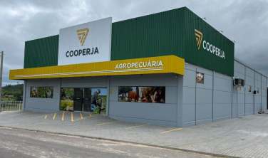 Notícia - Cooperja abre loja em Treze de Maio