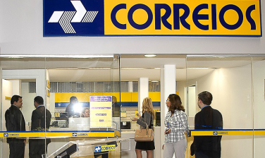 Notícia - Bolsonaro dá o primeiro passo para privatizar os Correios