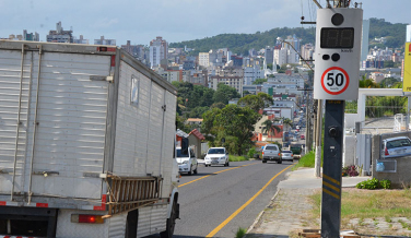 Notícia - Prazo termina e radares ainda não estão funcionando em Criciúma