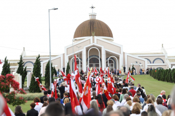 Notícia - Santuário Sagrado Coração Misericordioso de Jesus é elevado ao título de Basílica Menor