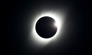 Notícia - Lua de Sangue triplamente especial será visível hoje de todo o Brasil