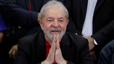 Notícia - Menos de uma hora após decisão de Mello, defesa pede liberdade a Lula