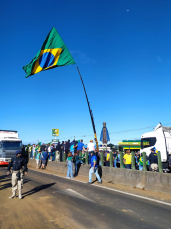 Notícia - Tráfego de veículos também é liberado na BR-101 em Maracajá